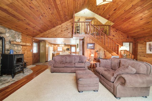 1384 Olson Road, Manistee Twp, MI 49660