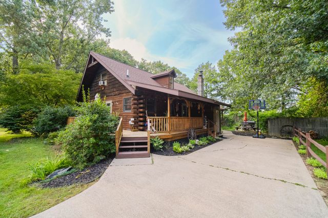 1384 Olson Road, Manistee Twp, MI 49660