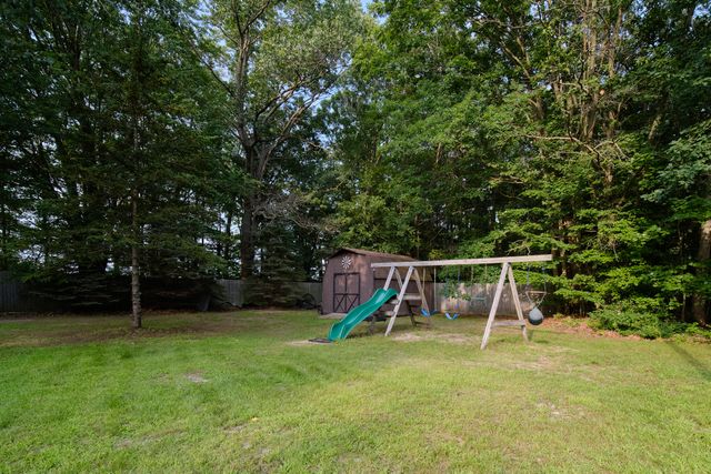 1384 Olson Road, Manistee Twp, MI 49660