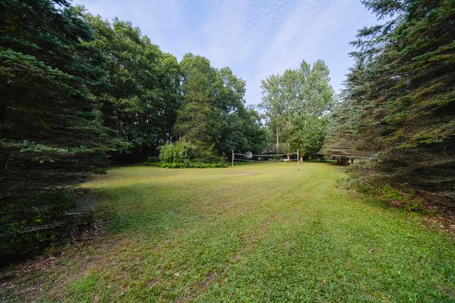 1384 Olson Road, Manistee Twp, MI 49660