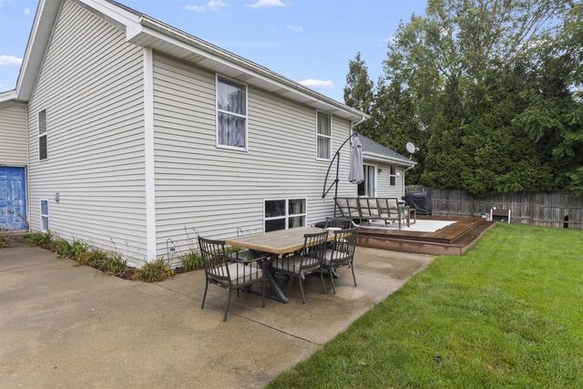 2246 Tumbleweed Lane, Beloit, WI 53511