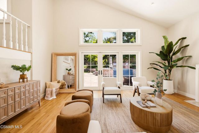 8 Faculty Court, Thousand Oaks, CA 91360