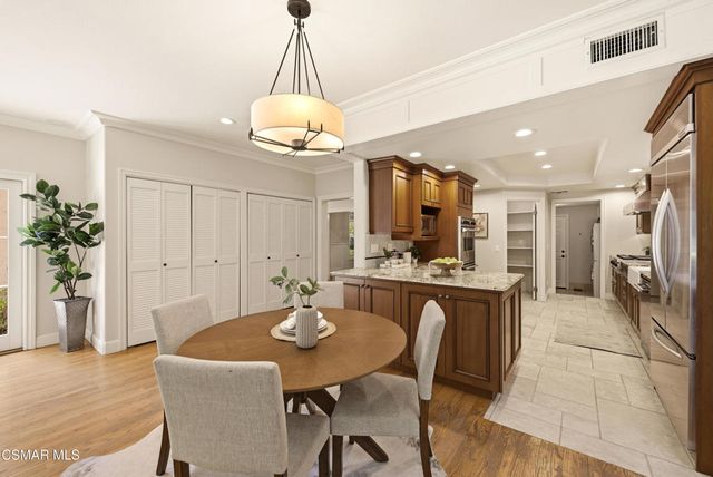8 Faculty Court, Thousand Oaks, CA 91360