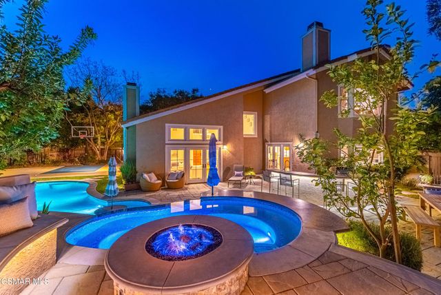 8 Faculty Court, Thousand Oaks, CA 91360