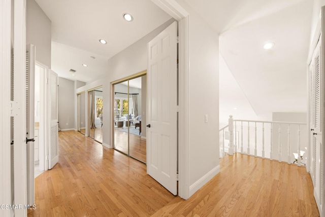 8 Faculty Court, Thousand Oaks, CA 91360