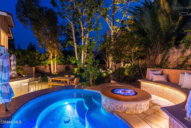 8 Faculty Court, Thousand Oaks, CA 91360