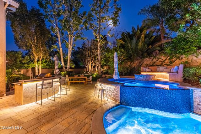 8 Faculty Court, Thousand Oaks, CA 91360