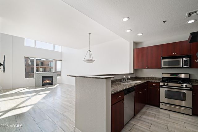 17 W VERNON Avenue 619, Phoenix, AZ 85003