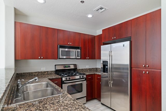 17 W VERNON Avenue 619, Phoenix, AZ 85003