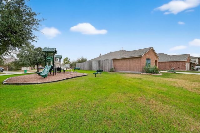 25311 Barmby Drive, Tomball, TX 77375