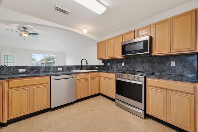 25311 Barmby Drive, Tomball, TX 77375