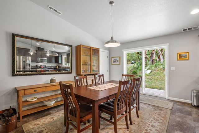 769 Portland Avenue, Grants Pass, OR 97526