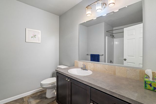 769 Portland Avenue, Grants Pass, OR 97526