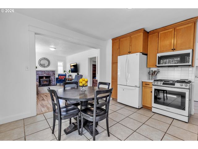 2219 Sw 6TH Ave, Camas, WA 98607