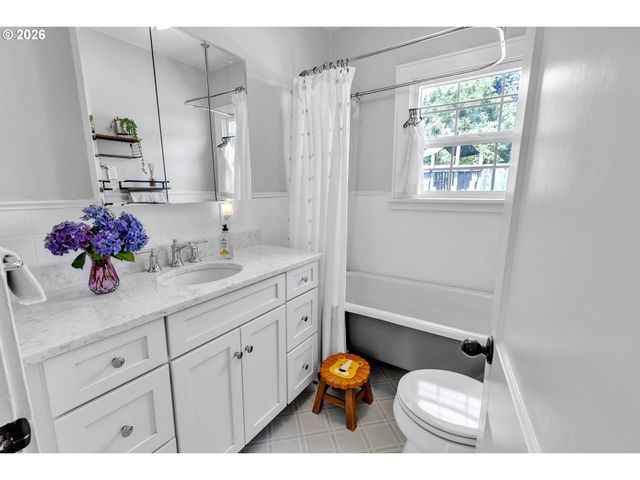 2219 Sw 6TH Ave, Camas, WA 98607