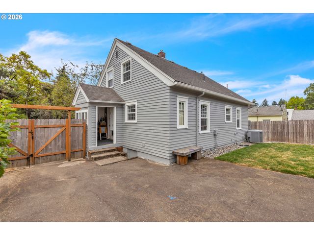 2219 Sw 6TH Ave, Camas, WA 98607