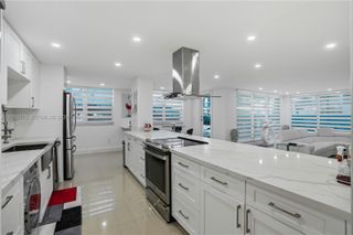 2751 S Ocean Drive 301S, Hollywood, FL 33019