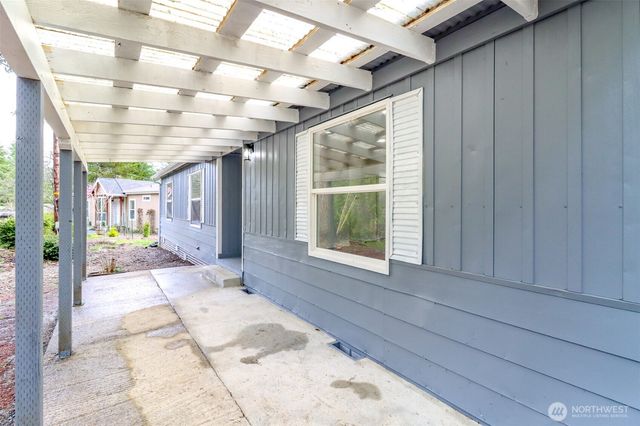 60 E Balbriggan Road, Shelton, WA 98584