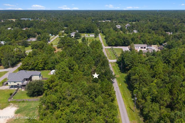 315 Sandy Street, Waveland, MS 39576