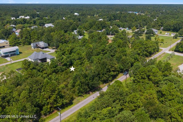 315 Sandy Street, Waveland, MS 39576