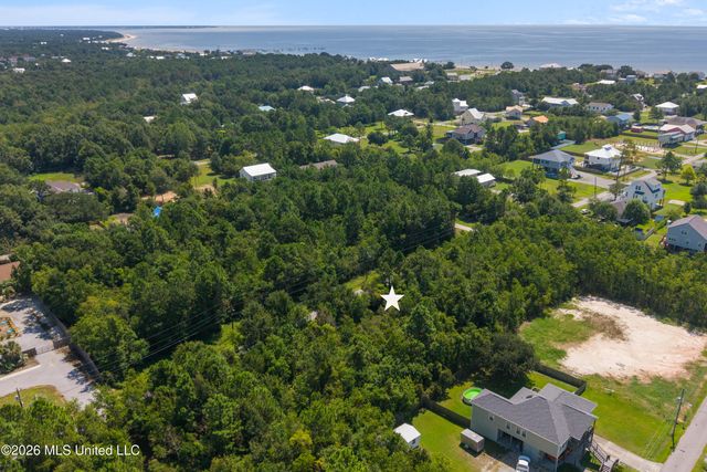 315 Sandy Street, Waveland, MS 39576