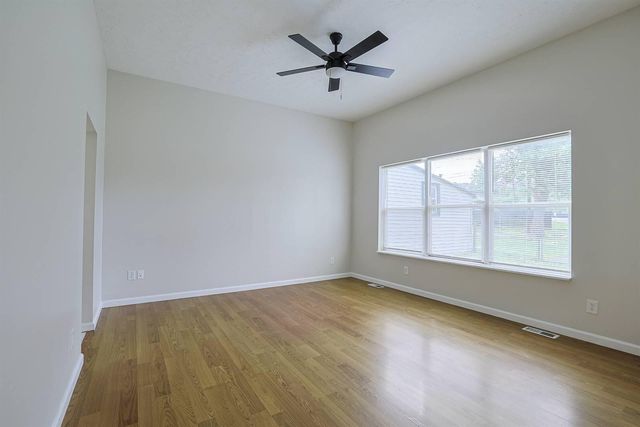 315 Adela Avenue, Ludlow, KY 41016