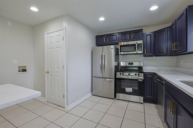 315 Adela Avenue, Ludlow, KY 41016