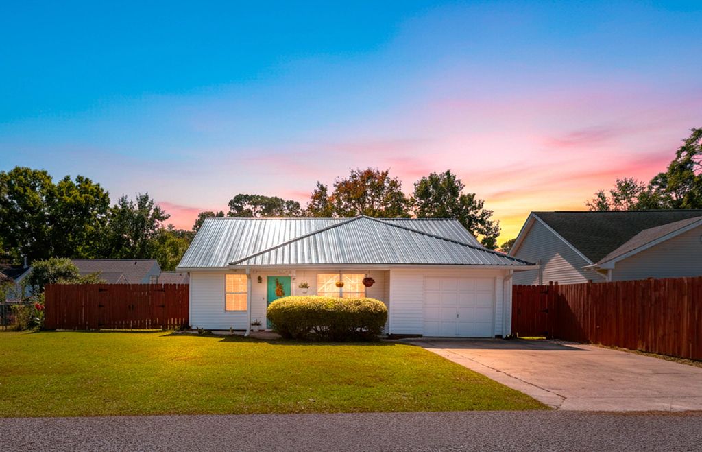 110 Eaton Way, Summerville, SC 29486