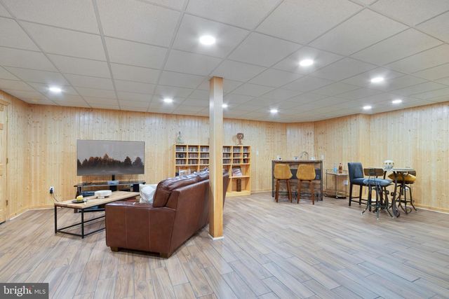 22 FAIRWAY BLVD, Monroe Township, NJ 08831