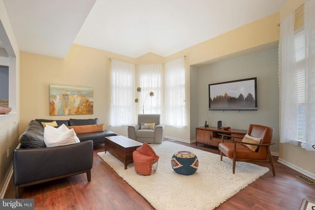 22 FAIRWAY BLVD, Monroe Township, NJ 08831