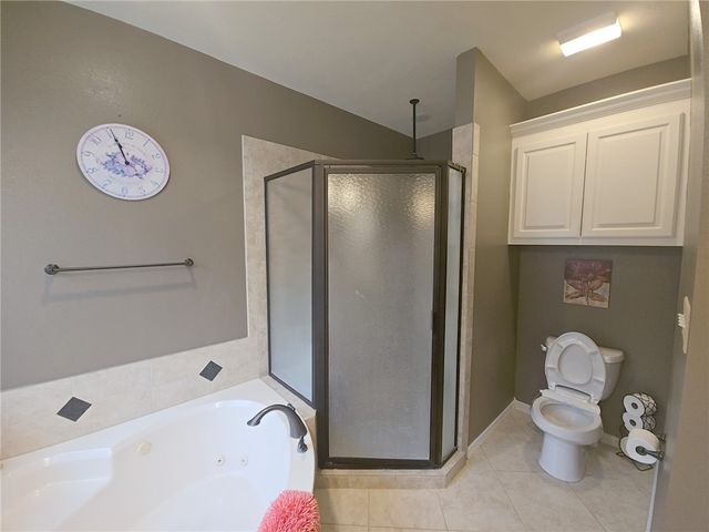3712 Bridle Court, College Station, TX 77845