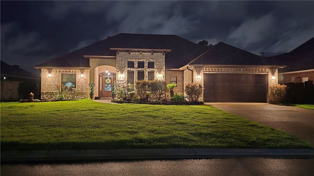 3712 Bridle Court, College Station, TX 77845 — photo 2