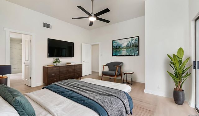 306 CYPRESSGARDEN DR, San Antonio, TX 78245