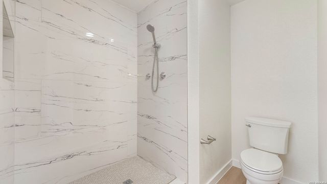 306 CYPRESSGARDEN DR, San Antonio, TX 78245