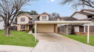 306 CYPRESSGARDEN DR, San Antonio, TX 78245