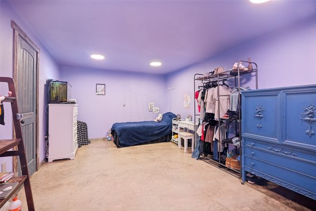 256 VZ County Road 2507, Canton, TX 75103