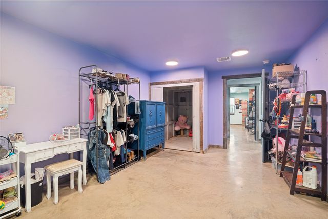 256 VZ County Road 2507, Canton, TX 75103