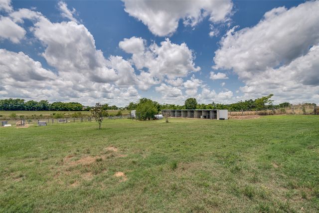 256 VZ County Road 2507, Canton, TX 75103