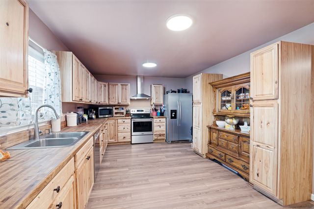 256 VZ County Road 2507, Canton, TX 75103