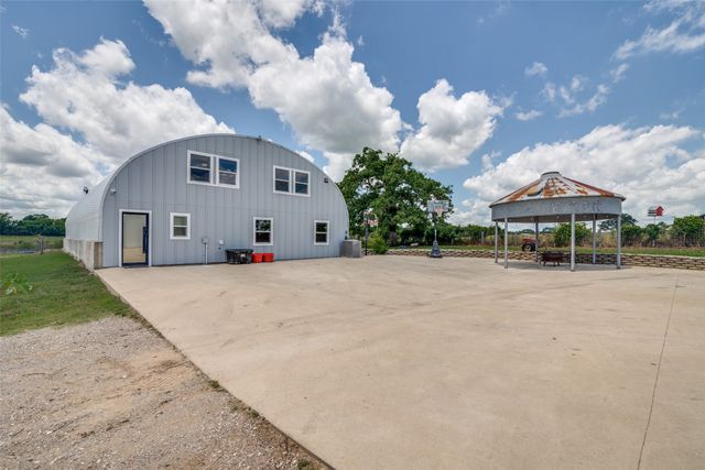 256 VZ County Road 2507, Canton, TX 75103