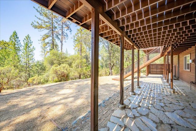 3560 Sugar View Rd, Meadow Vista, CA 95722