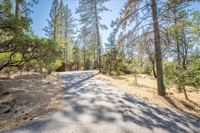 3560 Sugar View Rd, Meadow Vista, CA 95722
