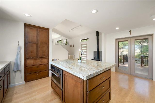 3560 Sugar View Rd, Meadow Vista, CA 95722