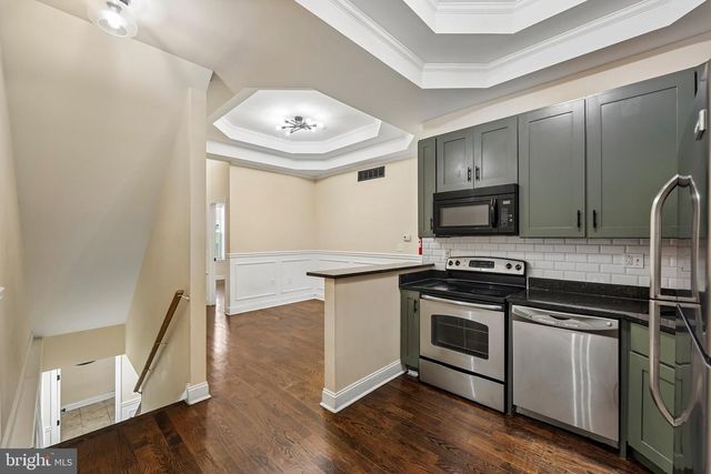 1315 N 19TH ST, Philadelphia, PA 19121