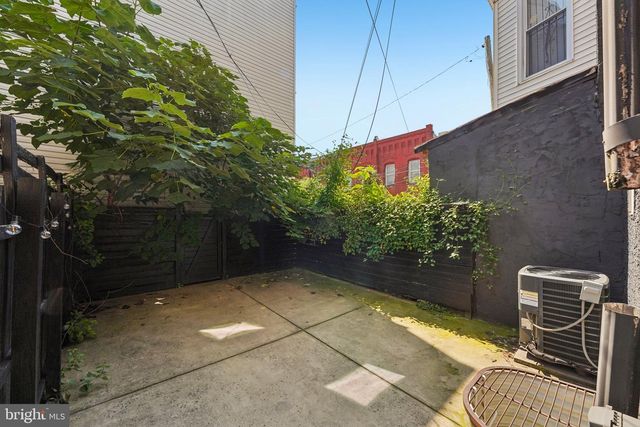 1315 N 19TH ST, Philadelphia, PA 19121
