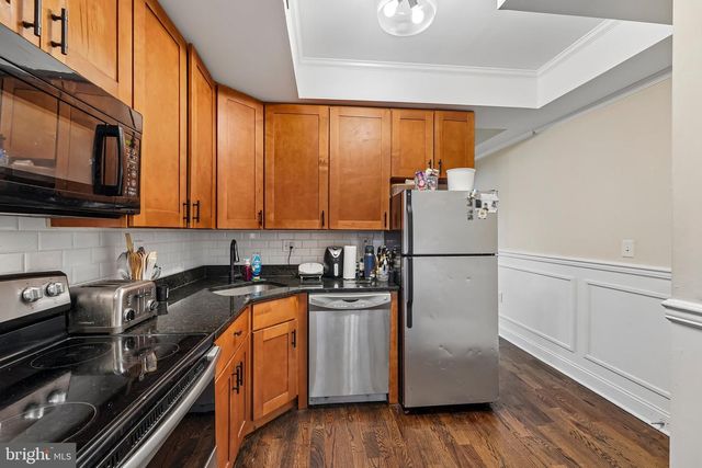 1315 N 19TH ST, Philadelphia, PA 19121