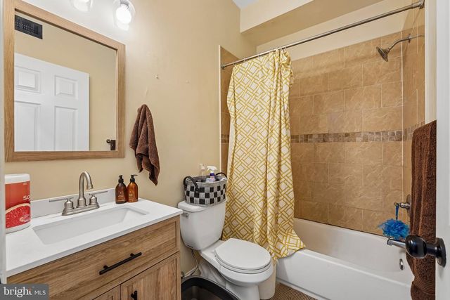 1315 N 19TH ST, Philadelphia, PA 19121