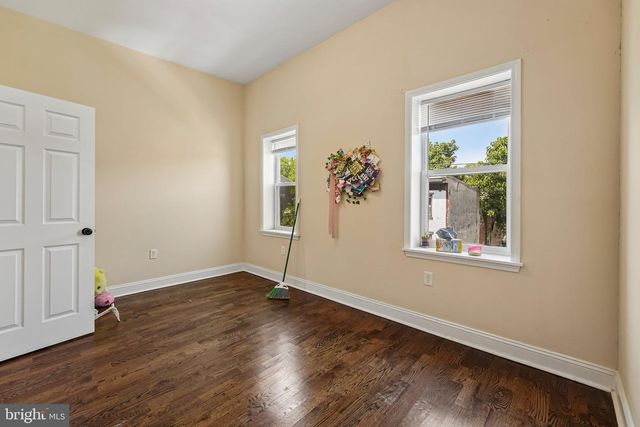 1315 N 19TH ST, Philadelphia, PA 19121
