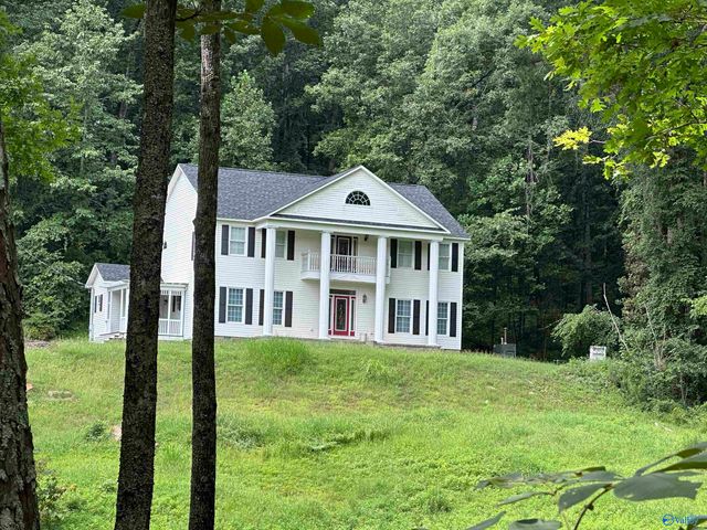 480 Mountain Oak Trail, Somerville, AL 35670