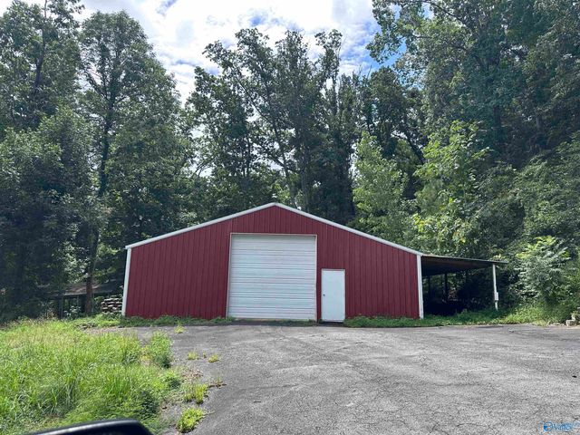 480 Mountain Oak Trail, Somerville, AL 35670